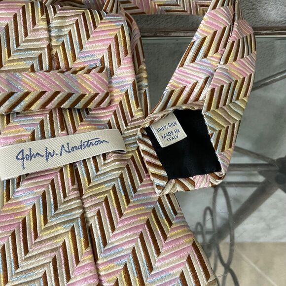 JOHN W Nordstrom Silk Repp Tie Necktie MADE IN ITALY PINK BROWN STRIPES - Picture 3 of 9
